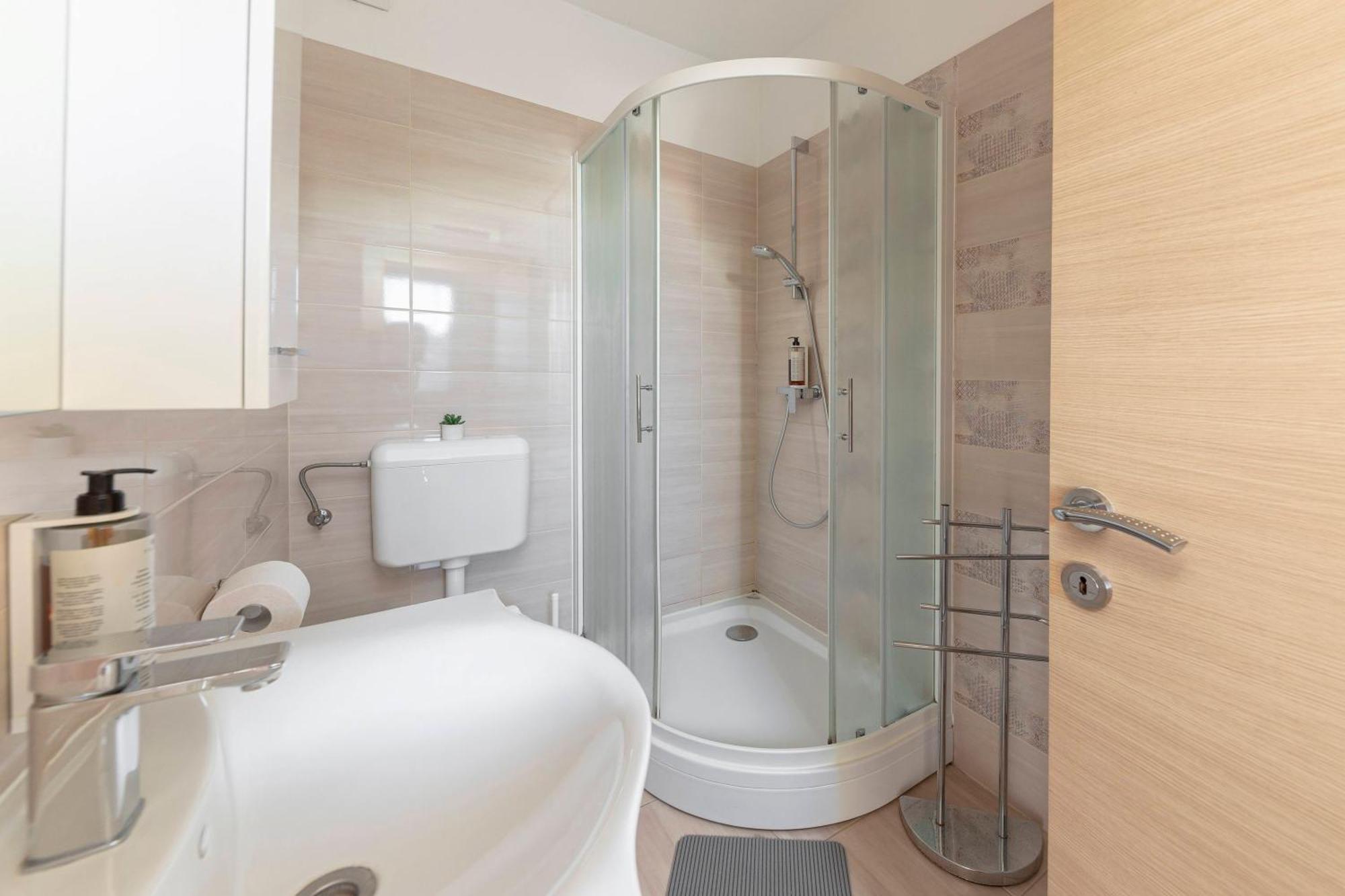 Apartma Vesna Koper Exterior foto